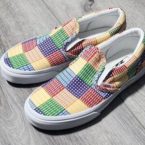 NWOB Vans Classic Slip On LGBTQ Pride Patchwork Rainbow Color Sneakers Kids 2.5